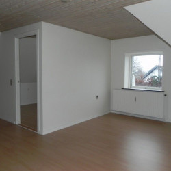 Langgade 70D, 1 sal th.